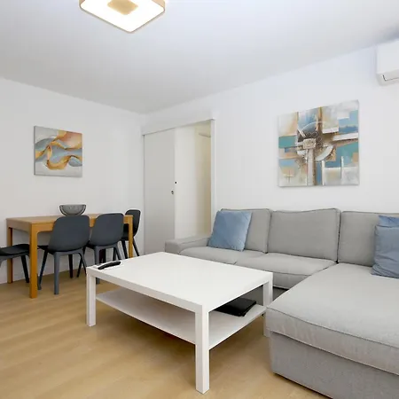 Apartment Centre Beachfront Rossi Estepona